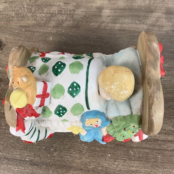 Vintage Sleeping Child Christmas Ceramic Music Box Silent Night - Tested - Picture 4 of 11